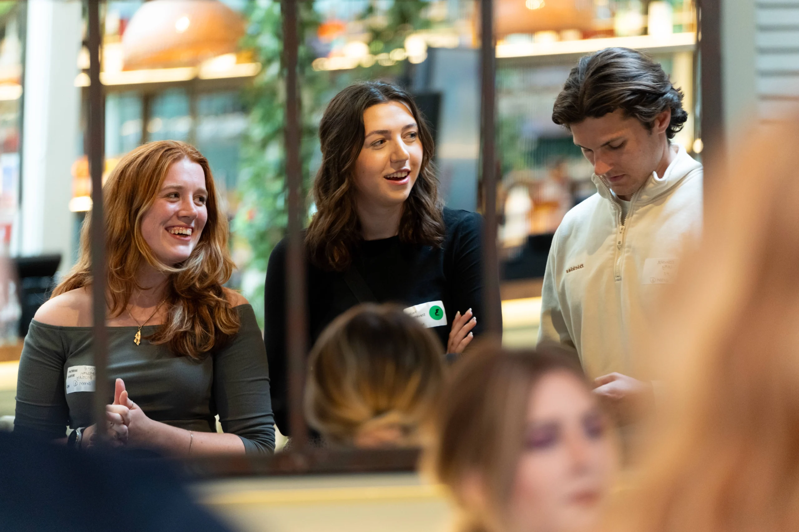 Knowledge leak - Analysts chatting at a Grayce event